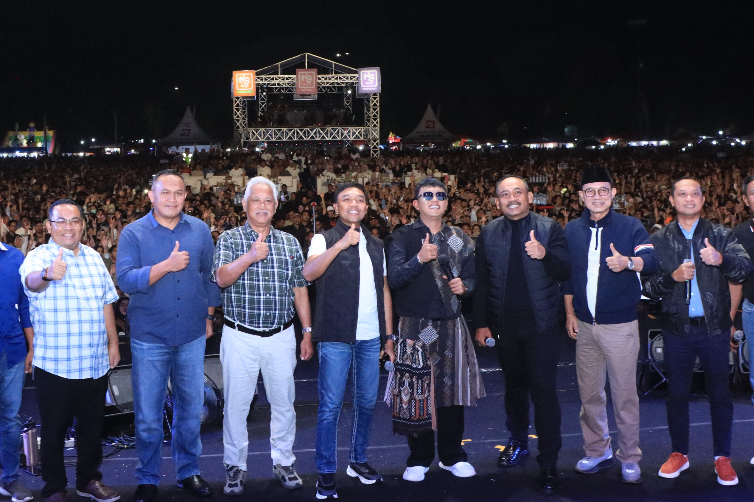 Polres Ngawi Sukses Gelar Pesta Rakyat, Denny Caknan dan Police Expo Jadi Magnet Ribuan Pengunjung