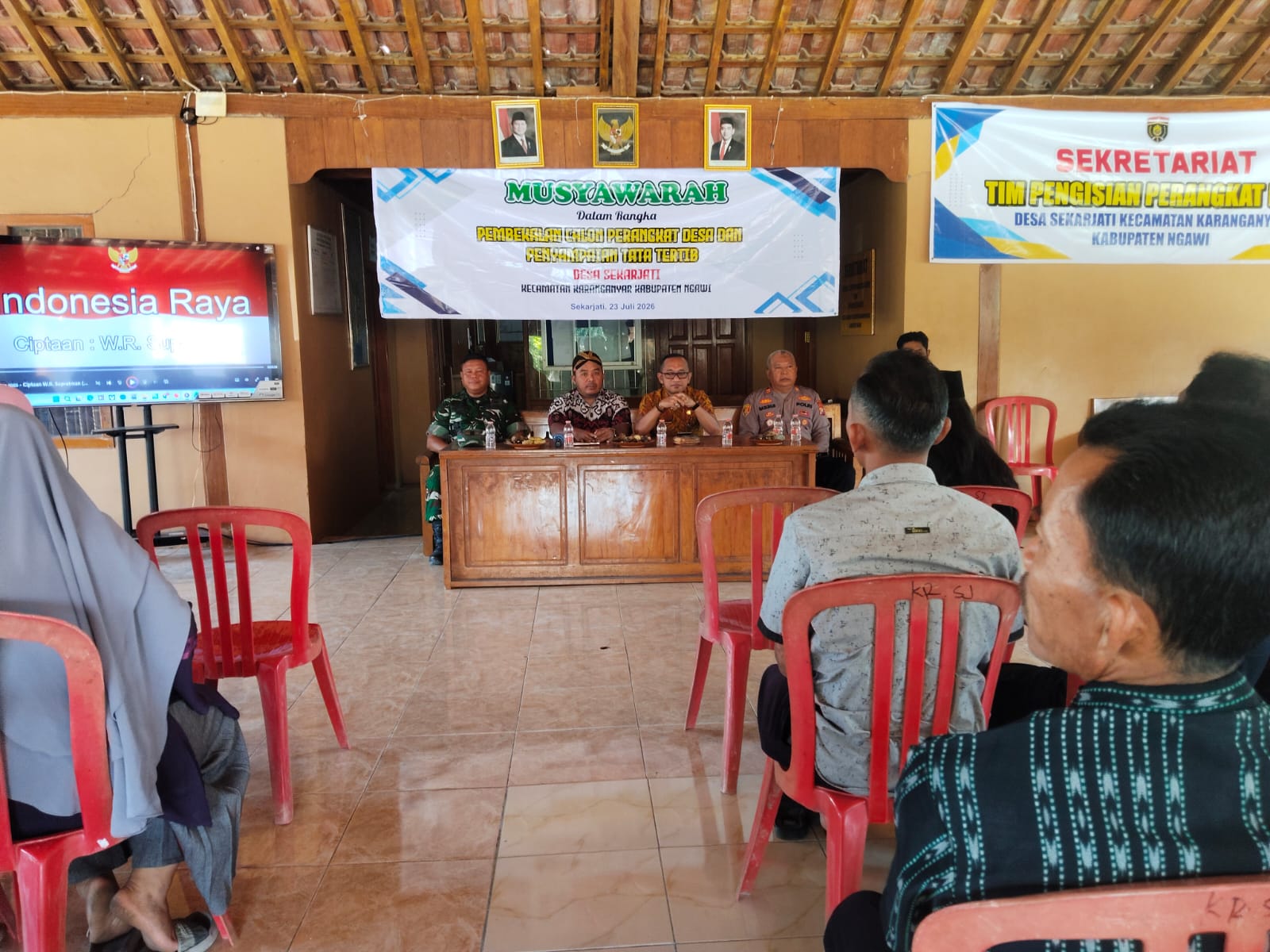 Danramil 15/Karanganyar Berikan Pembekalan Calon Perangkat Desa